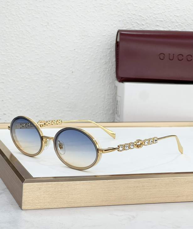 Picture of Gucci Sunglasses _SKUfw80916146fw